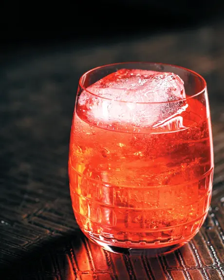 A Huevo cocktail made with De Nada Reposado
